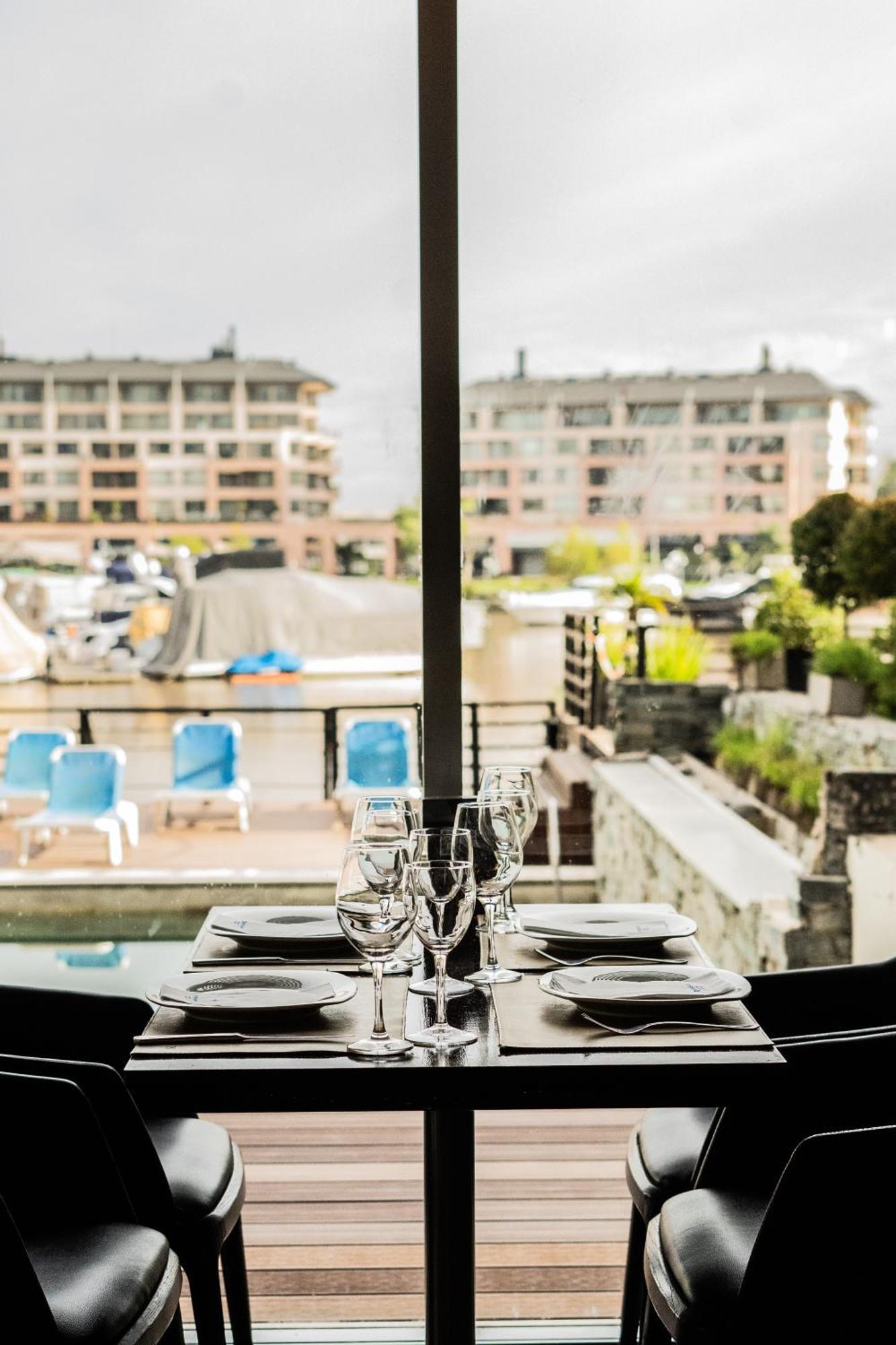 ホテル ウィンダム ノルデルタ ティグレ ブエノス アイレス エクステリア 写真 The view from the restaurant